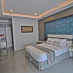 3* Отель Transera Kamini