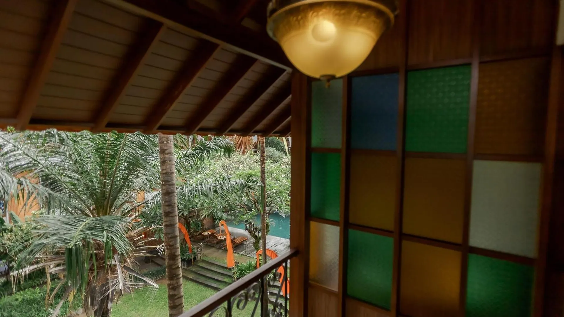 Fourteen Roses Boutique Hotel, Kuta Legian  Indonesia