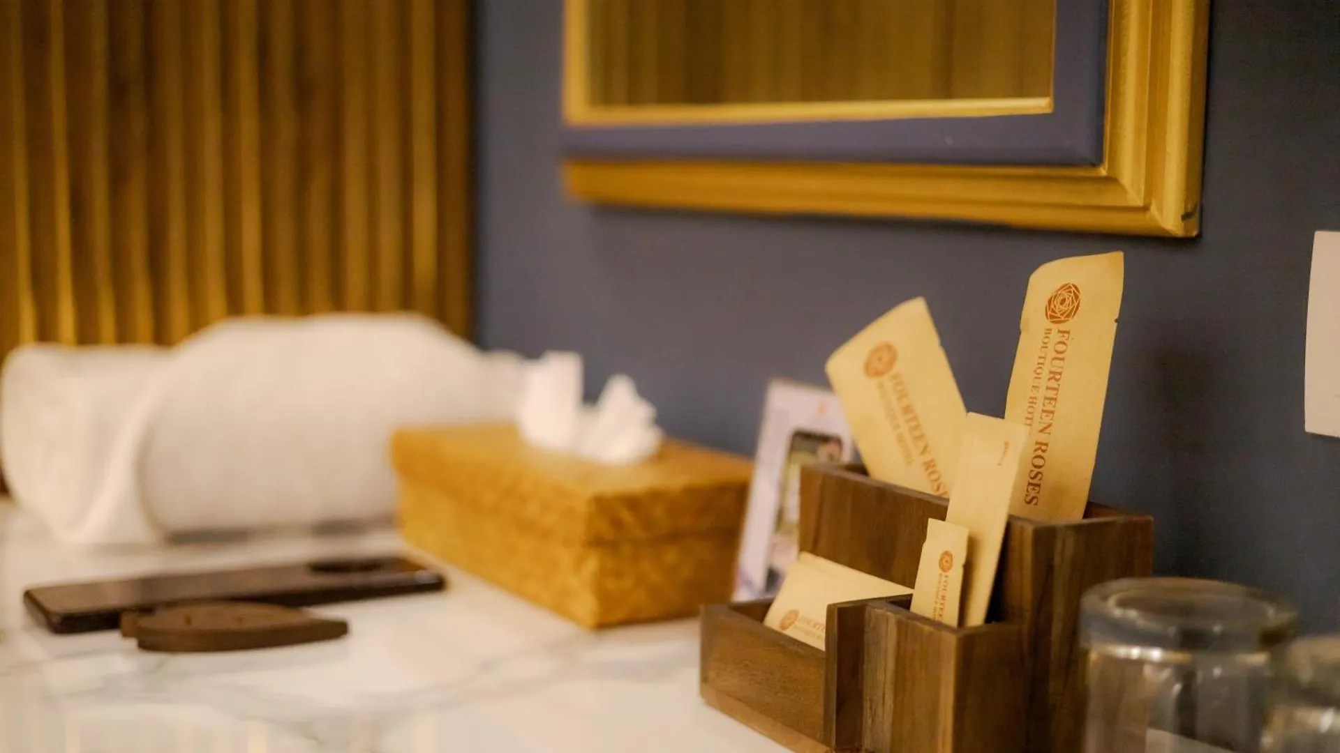 Fourteen Roses Boutique Hotel, Kuta Legian  4*, Legian (Bali) Indonesia